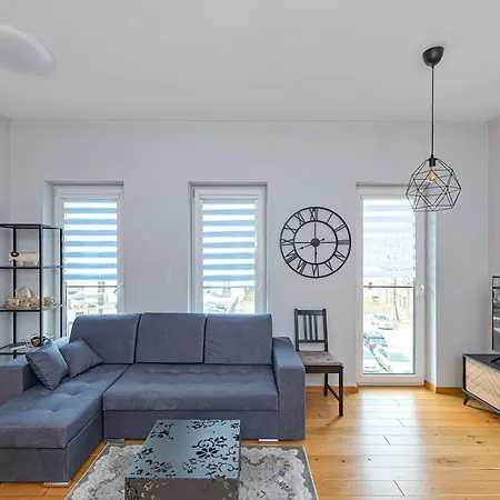 Urbanlife By Polo Apartment